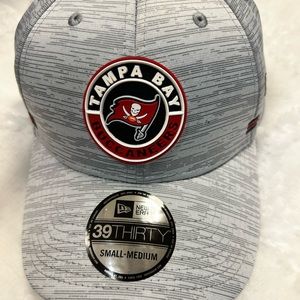 Tampa Bay Buccaneers New Era
2020 NFL Sideline Official
39THIRTY Flex Hat